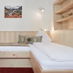 Gaestehaus Herma Apartman *